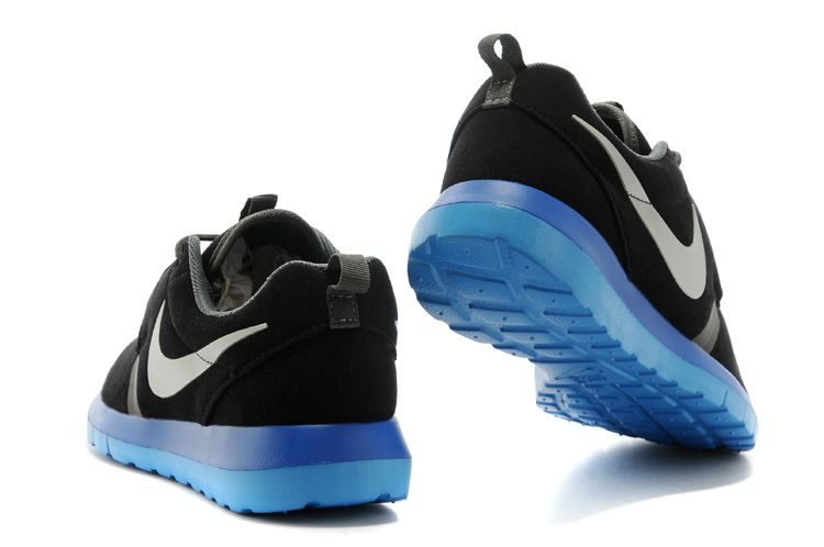 NIKE ROSHERUN NM 3M fur bleu noir nouvelles chaussures (2)